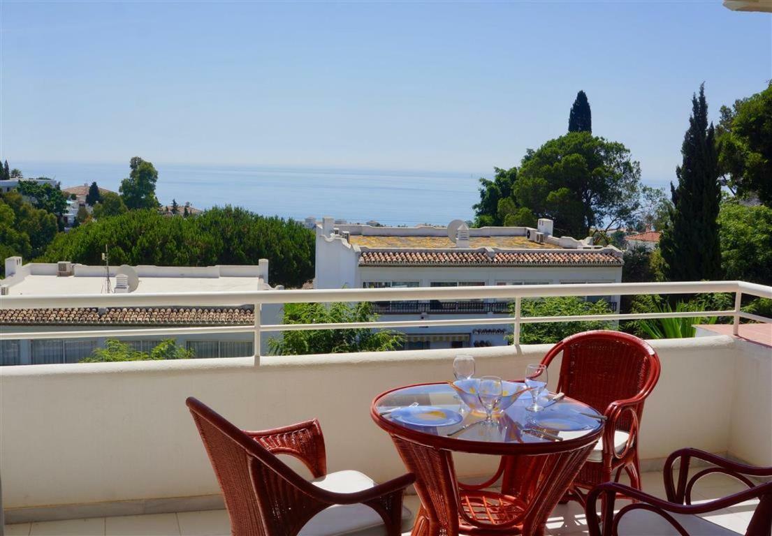 Sea View Apartment In Miraflores Sitio de Calahonda Екстер'єр фото